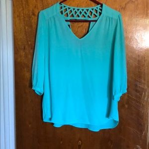 IZ Byer 3/4 sleeve blouse
